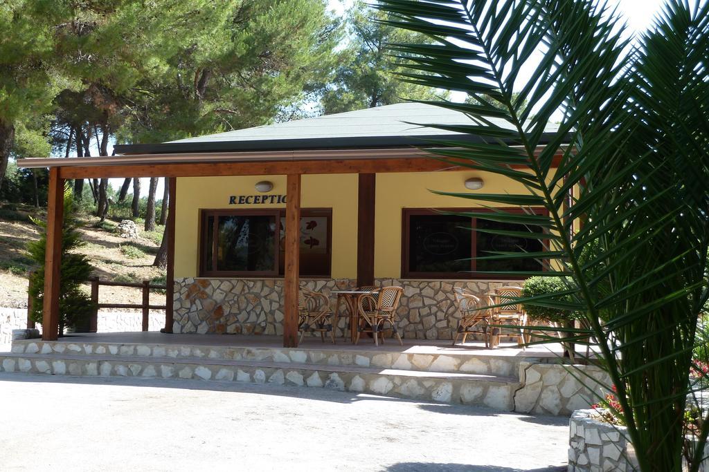 Villaggio Santo Stefano В'єсте Екстер'єр фото