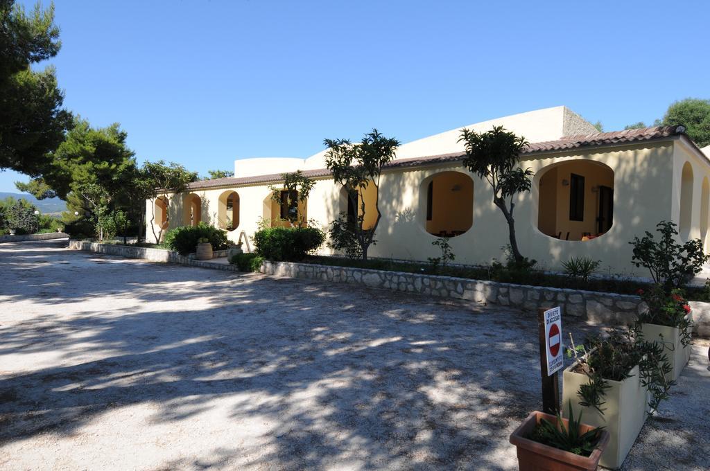 Villaggio Santo Stefano В'єсте Екстер'єр фото